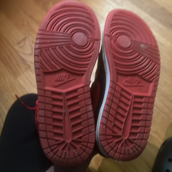 Air Jordan 1 Fire red - Picture 3 of 4